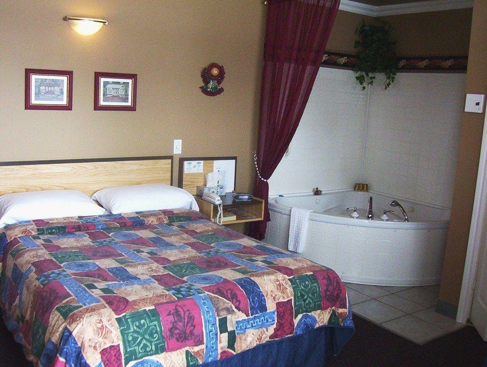 Motel Montgolfiere Jp Saint-Jean-sur-Richelieu Εξωτερικό φωτογραφία