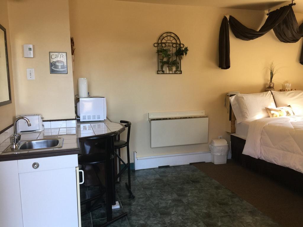 Motel Montgolfiere Jp Saint-Jean-sur-Richelieu Εξωτερικό φωτογραφία